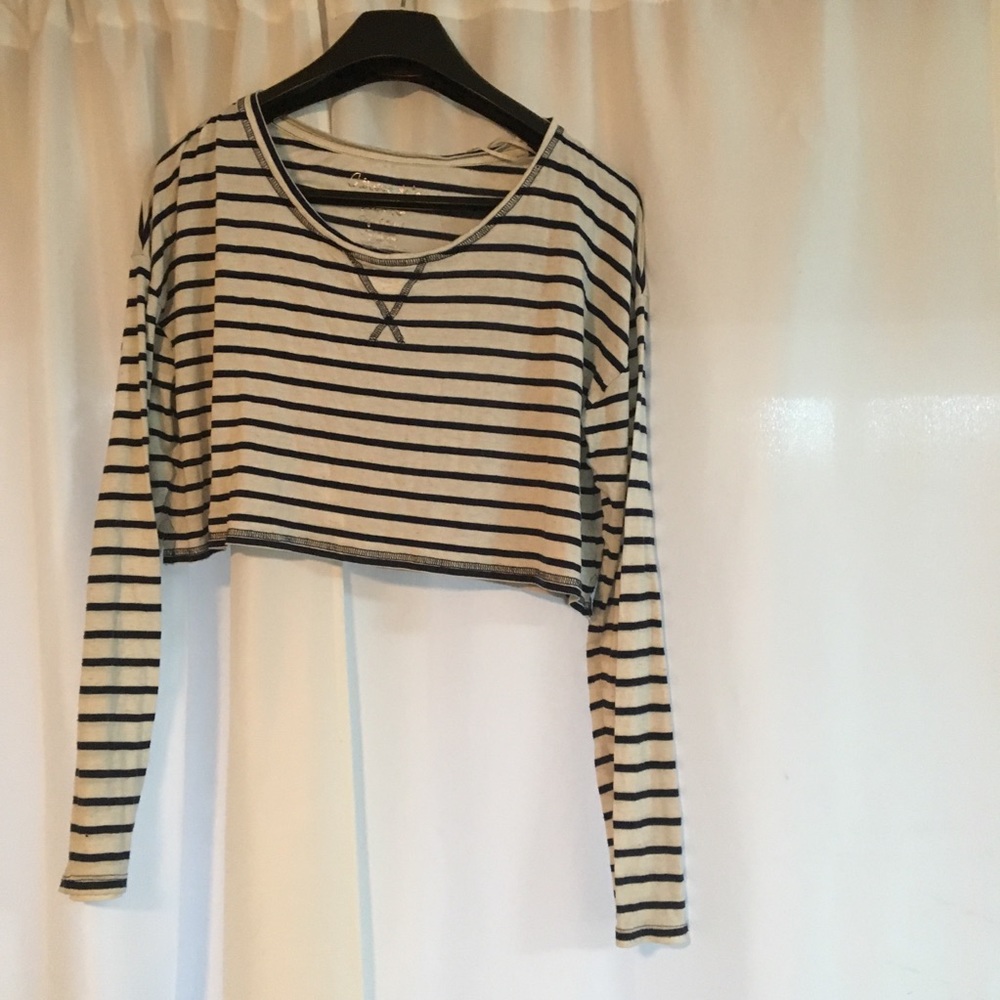 Aeropostale XL long sleeve blue and white crop top